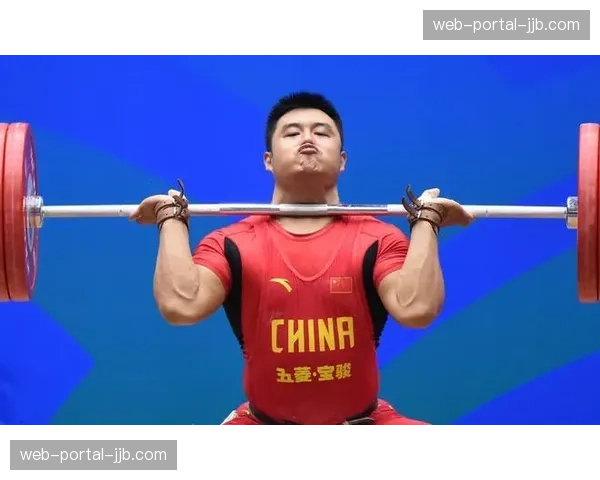 奖牌榜格局变化：新兴举重国家表现抢眼