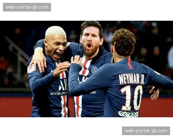 博涅克批评国米节奏过慢,战术僵化缺乏自信 博涅克批评国米节奏过慢,战术僵化缺乏自信